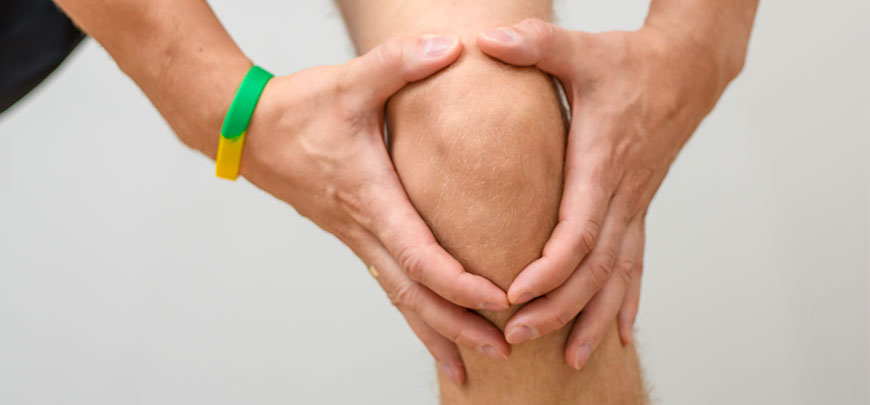 patient needing jumper's knee treatment in Hayward